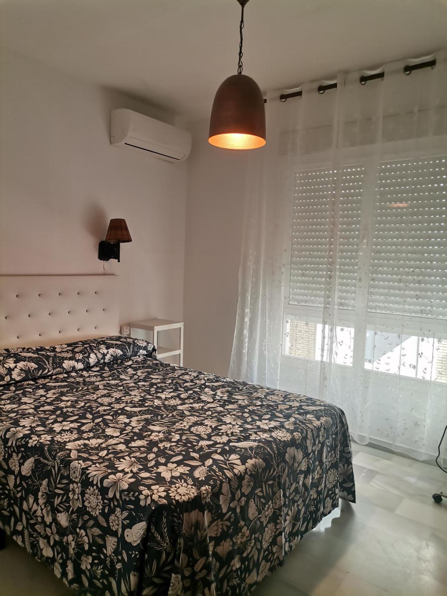 Duplex Con Garaje Privado Cádis Exterior foto
